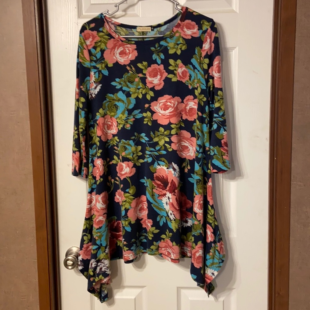 NUGGLES  TUNIC